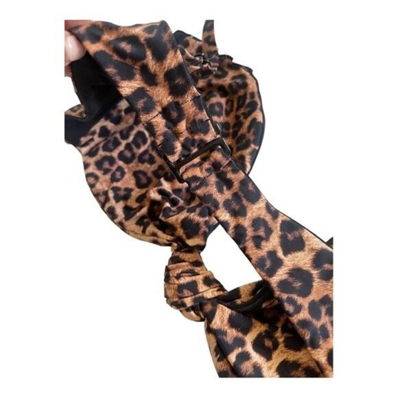 Good American Better Bikini Top Tie Front Leopard Print - Size 4XL - Picture 5 of 9